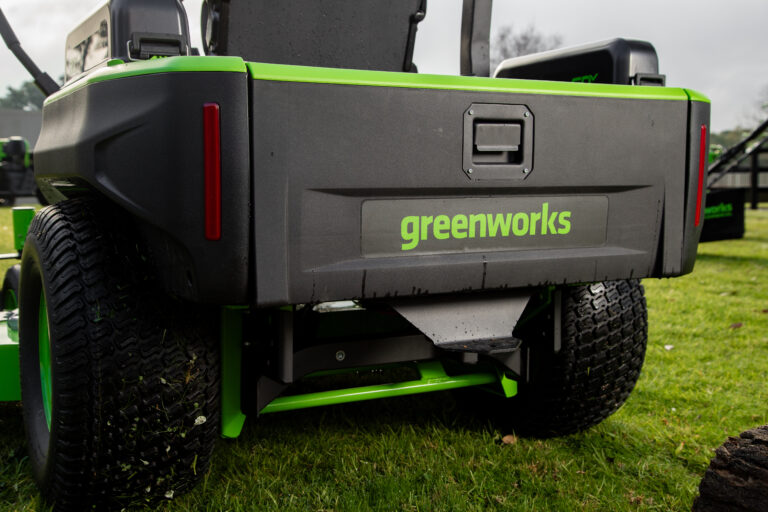 Greenworks 60V MaximusZ 54” Zero Turn Mower - Image 11