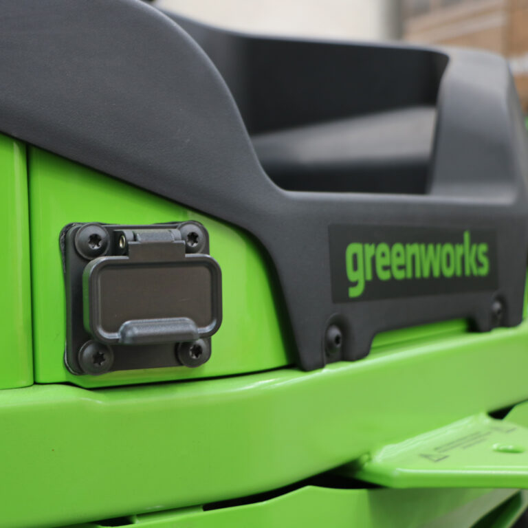 Greenworks 60V CRZ426 Gen 1.5 42” Zero Turn Mower - Image 16
